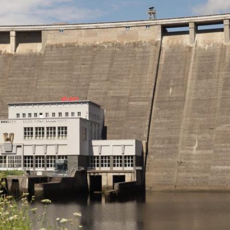 ACER va stabili cât timp trebuie bateriile și alte rezerve cu energie limitată să susțină rețeaua electrică în stare de alertă em360
