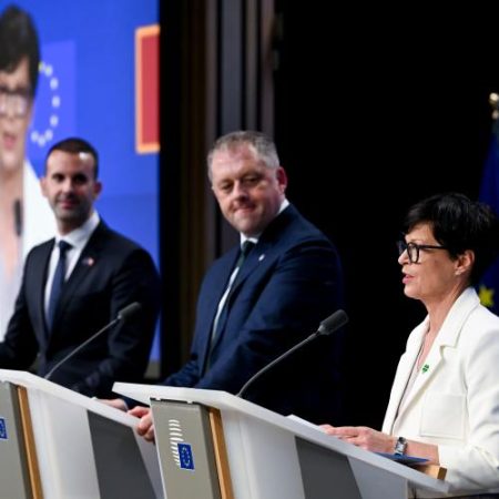 Muntenegru închide peste jumătate din capitolele de aderare la UE și țintește intrarea în Uniune în 2028 em360
