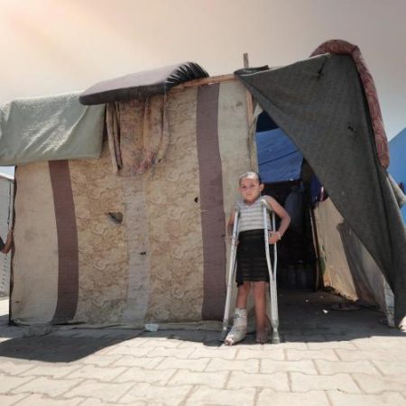 UE coordonează 883,6 milioane de euro pentru apă energie sănătate și îndepărtarea molozului din Gaza em360
