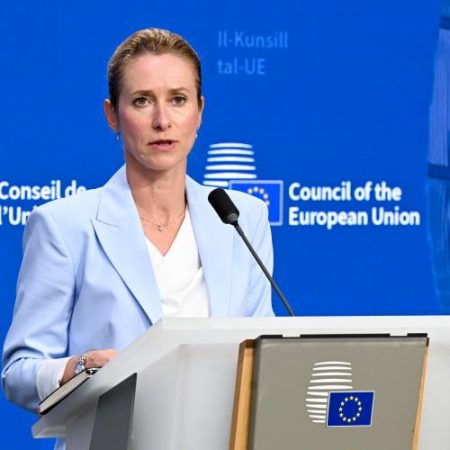 UE extinde sancțiunile împotriva Rusiei la peste 100 de bănci alte 41 de nave și 218 persoane și companii em360