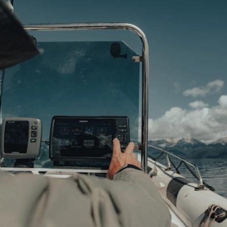 Un sistem cu GPS ar putea reduce plasele de pescuit pierdute care continuă să ucidă animale marine em360