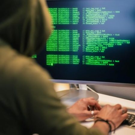 UE sancționează rețele rusești de atacuri cibernetice care au vizat infrastructură critică instituții publice și servicii esențiale em360