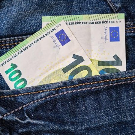 FMI spune că fondul de redresare al UE a sprijinit economia dar banii au ajuns prea lent în unele state membre em360