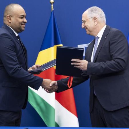 Până la 38 de nave europene vor putea pescui anual 55.000 de tone de ton în apele Seychelles em360