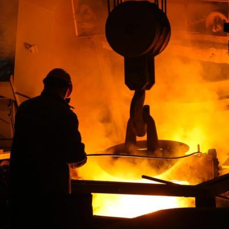 UE analizează extinderea cotelor și taxei de 50% la noi categorii de produse din oțel em360