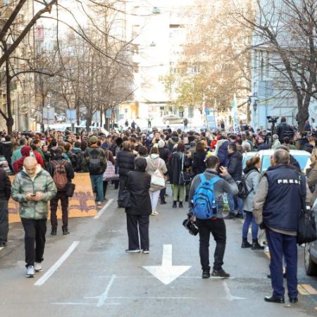 UE avertizează că reducerile fără precedent de finanțare lovesc societatea civilă la nivel mondial em360