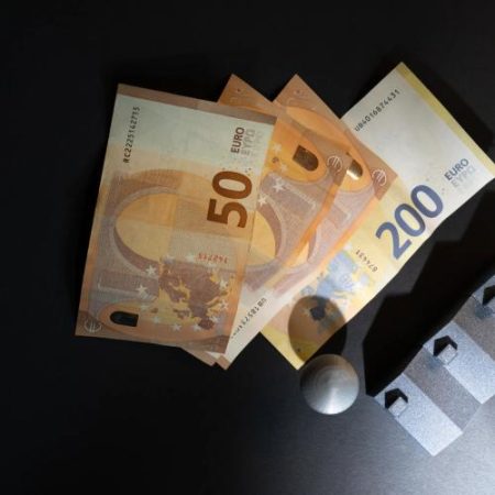 Estonia primește primele 351,6 milioane de euro din SAFE pentru accelerarea investițiilor în apărare em360