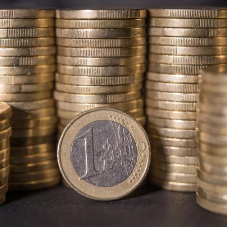 Statele UE pot cere mai mult spațiu bugetar pentru securitatea energetică până în 2028 em360