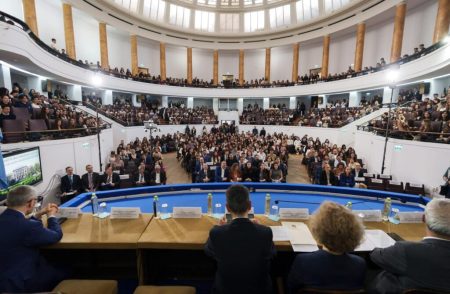 Universitatea din București organizează Congresul Național al Istoricilor Români, ediția a V-a: patru zile de dezbateri despre istoriografia secolului XXI Universitatea din București organizează Congresul Național al Istoricilor Români ediția a V-a em360