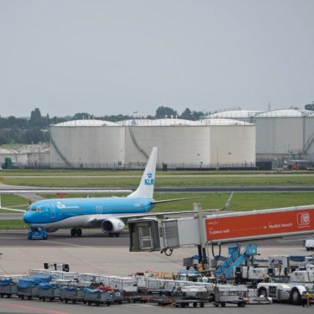 UE depășește prima cotă obligatorie de combustibili de aviație durabili, cu livrări de aproape șase ori mai mari în 2025 em360