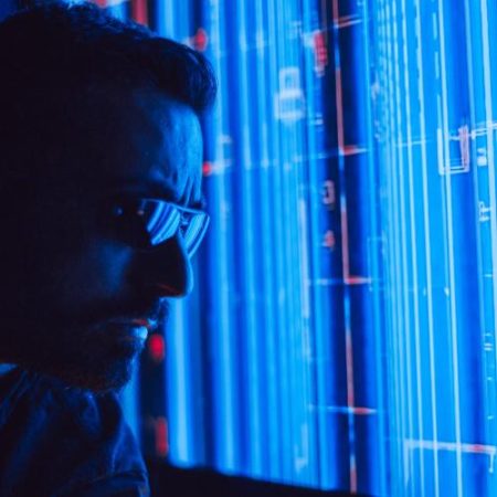 Europa își construiește DefTech-ul peste infrastructuri tehnologice încă dominate de Statele Unite em360