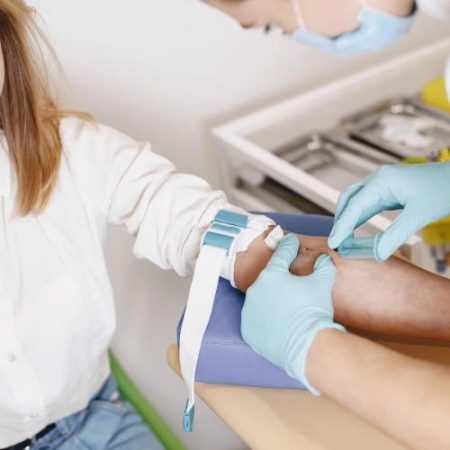 ECDC cere screening prenatal sistematic pentru HIV, hepatită B și sifilis în toată Europa em360