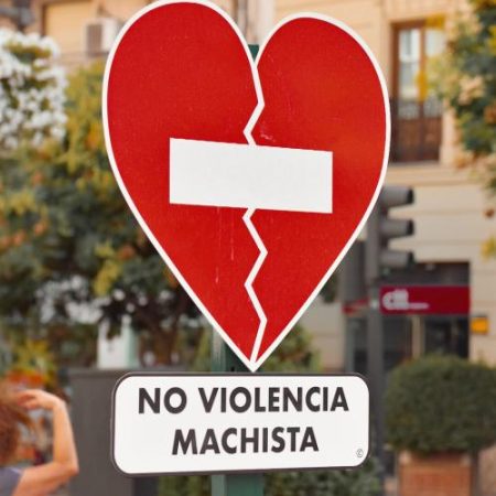 FEMM cere 10,72 miliarde de euro pentru AgoraEU și minimum 16% pentru combaterea violenței de gen em360