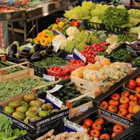 Lanțurile scurte și standardele ridicate cântăresc cel mai mult când europenii aleg alimentele arată Eurobarometrul em360