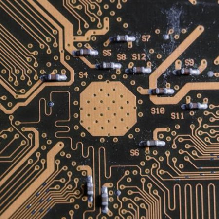 Statele UE vor ca Chips Act 2.0 să reducă dependențele din întregul lanț al semiconductorilor em360
