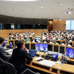 Cercetătorii cer o strategie arctică a UE cu investiții în securitate și protejarea cablurilor submarine em360