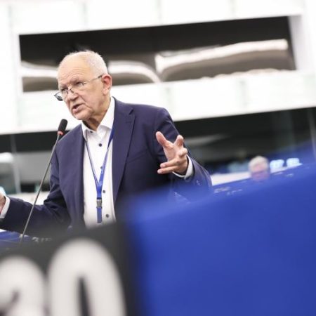 Vytenis Andriukaitis cere un răspuns european comun la presiunile SUA asupra prețurilor medicamentelor em360