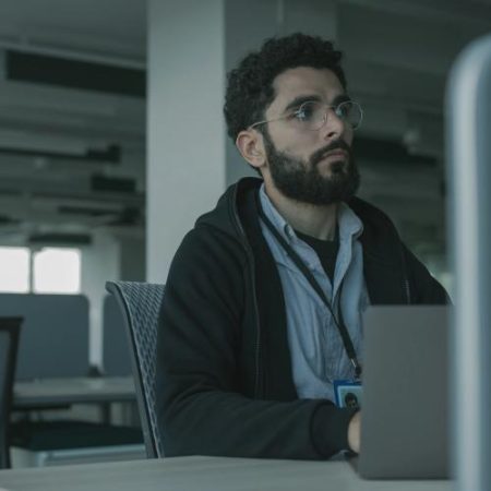 Trei din patru angajați din UE spun că au întâlnit amenințări cibernetice la serviciu em360