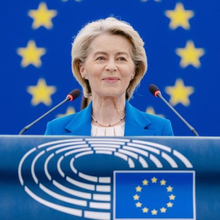 Experții EPC cer ca von der Leyen să explice cum va finanța UE ambiția unei Europe mai independente em360