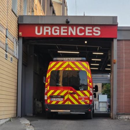 Un spital francez, amendat cu 500.000 de euro după ce un singur cont a permis accesul la datele a peste 524.000 de pacienți em360