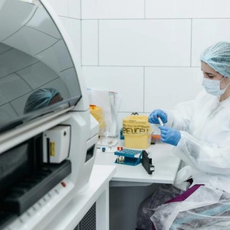 Imec cere infrastructură europeană de date biologice pentru dezvoltarea medicamentelor cu inteligență artificială em360