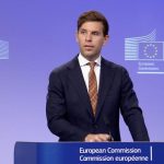Comisia spune că Ucraina trebuie să avanseze reformele înaintea următoarei tranșe de 3,7 miliarde EUR
