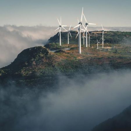 ACER avertizează că Portugalia ar putea supraestima deficitul viitor de electricitate pe fondul creșterii cererii centrelor de date em360