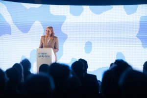 CESE cere prioritate pentru soluțiile europene de cloud și AI în achizițiile publice și protecție împotriva supravegherii lucrătorilor