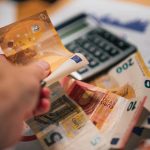 Cinci persoane condamnate în Letonia după o evaziune fiscală de 1,13 milioane EUR care a lovit Franța și Germania