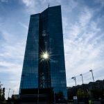 Parlamentul și Consiliul convin provizoriu reducerea cerințelor de capital pentru securitizările cu risc scăzut, pentru a susține creditarea