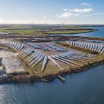 UE a exportat turbine eoliene de 3,1 miliarde de euro în 2025; China a furnizat 98,6% din importurile de panouri solare