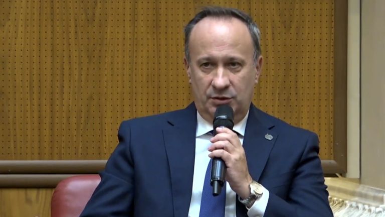 A. CÂCIU, PSD: „Am cusut pacientul care și-a rupt piciorul, dar n-am reparat osul”