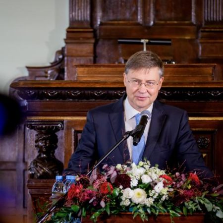 Moldovenii au economisit peste 6 milioane EUR prin SEPA în primele șase luni em360